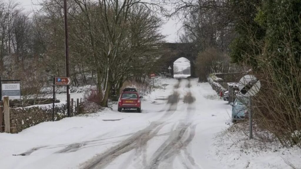 uk to brace for 60-hour snow deluge from december 9