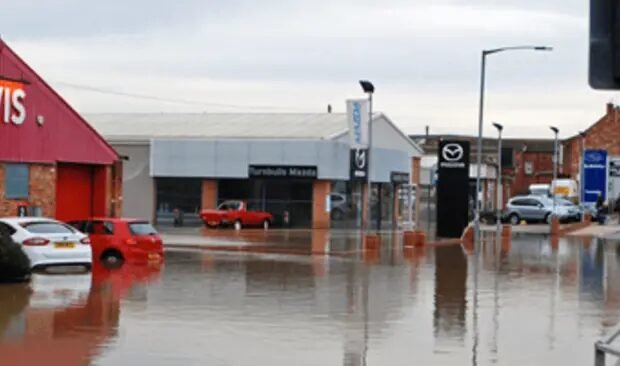 uk weather warning stockpile essentials